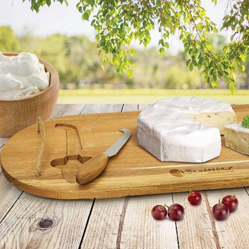 corporate-staff-gift-thank-you-fun-christmas-cheese-board-knife-wooden